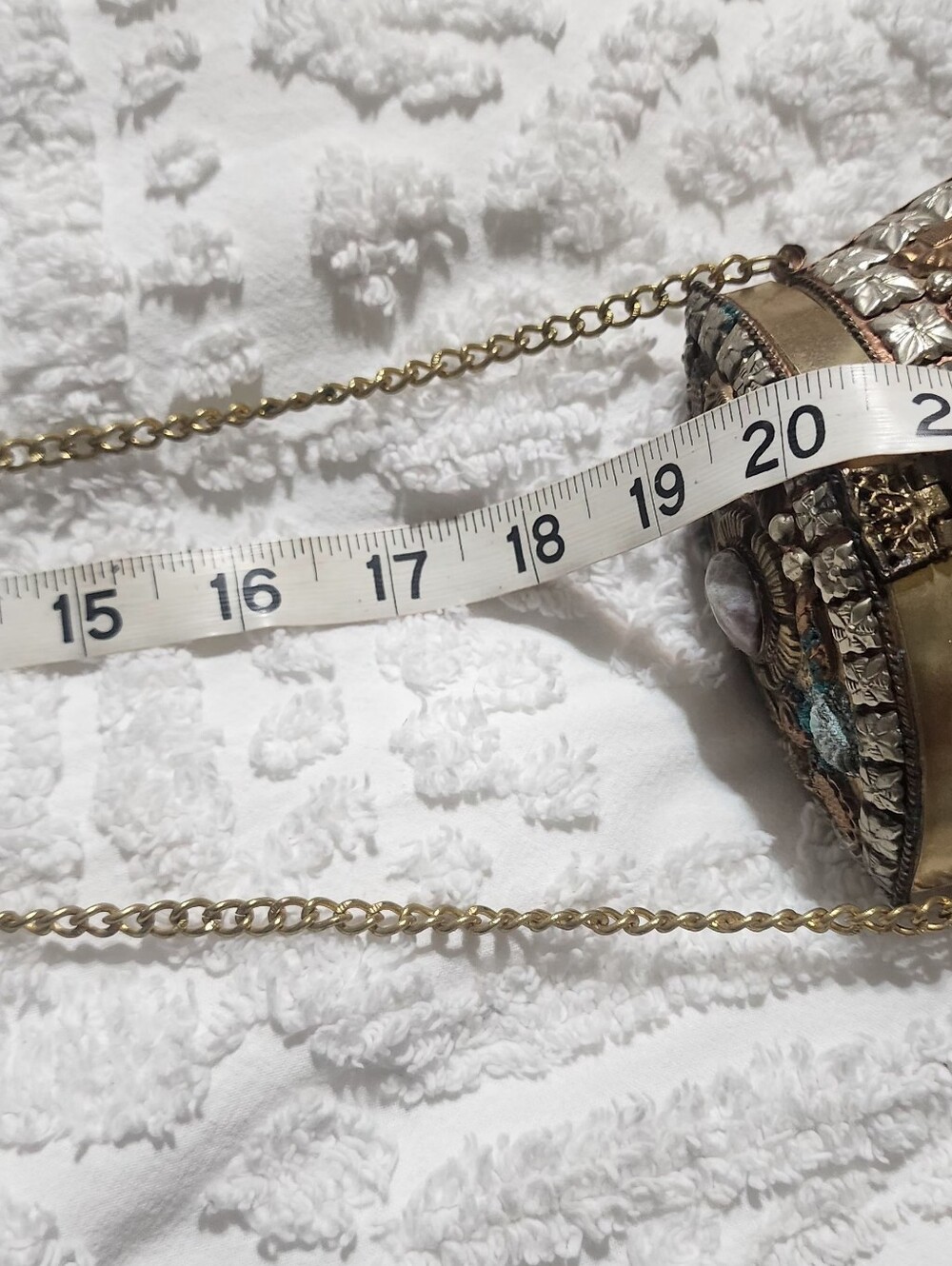Vintage Sajai Indian Ethnic Sling Bag Clutches, Brass/Copper w/ Metal Chain - Picture 12 of 13